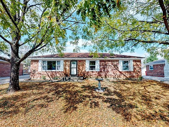 2nd image of 110 Beechwood Dr