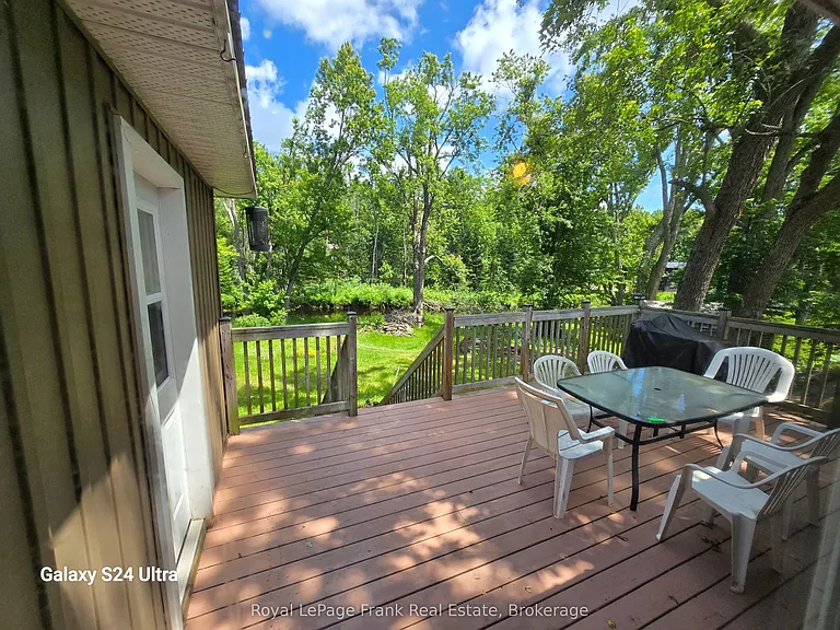 115 Kennedy Dr — Photo 9