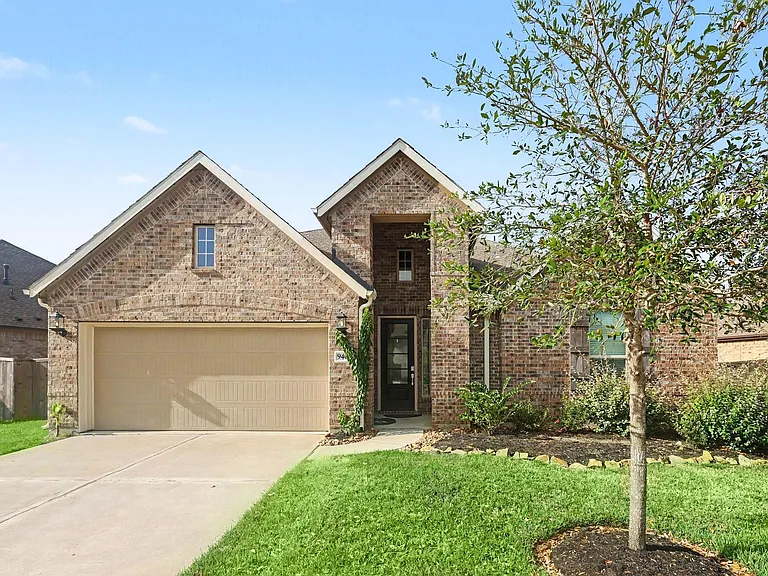 9407 Sea Star Ln — Photo 1