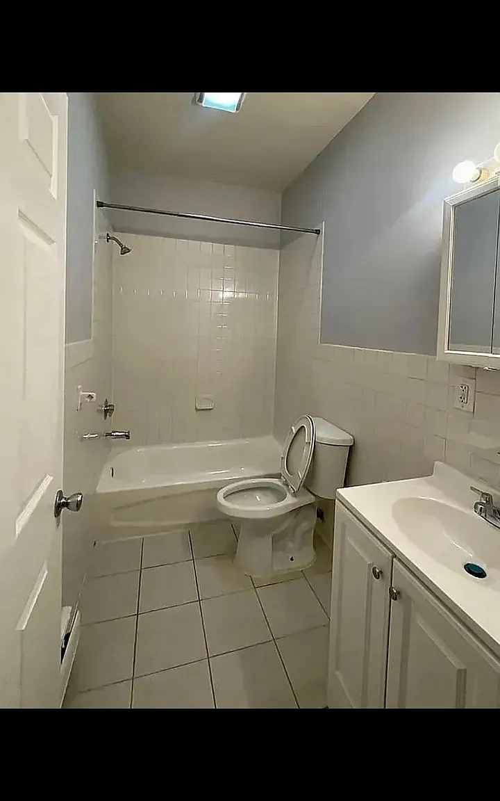 2 bed, $1,800 — Photo 3
