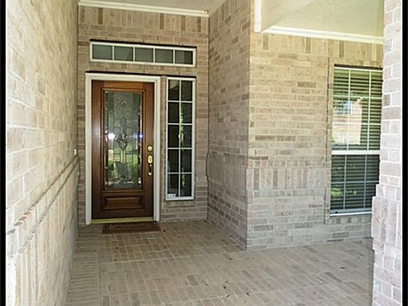 2nd image of 3603 Belmont Shore Ln