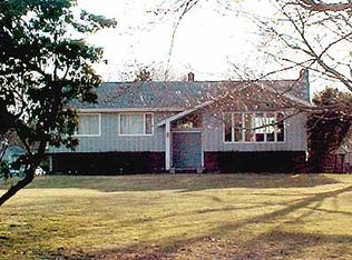 15 Fresh Pond Rd, Amagansett, NY 11930