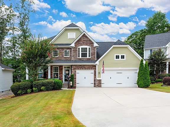2nd image of 115 Woodland Chase Ct
