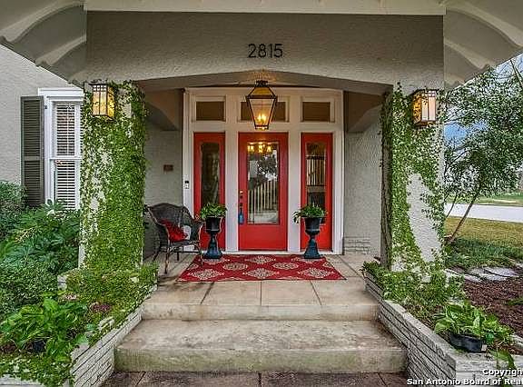 2nd image of 2815 N Main Ave