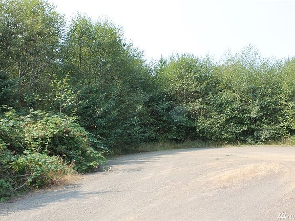 4th image of 2413 259th Ln
