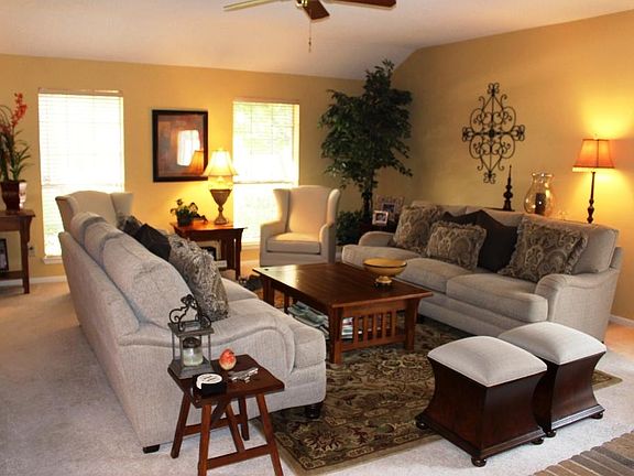 2nd image of 3602 Dorothy Ln
