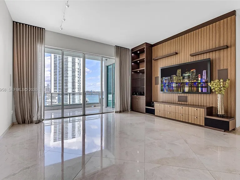 900 Brickell Key Blvd #1002 — Photo 48
