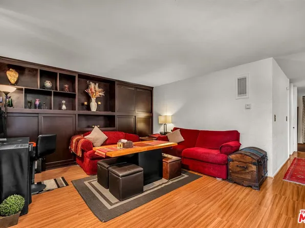 6305 Green Valley Cir Unit 213, Culver City, CA 90230