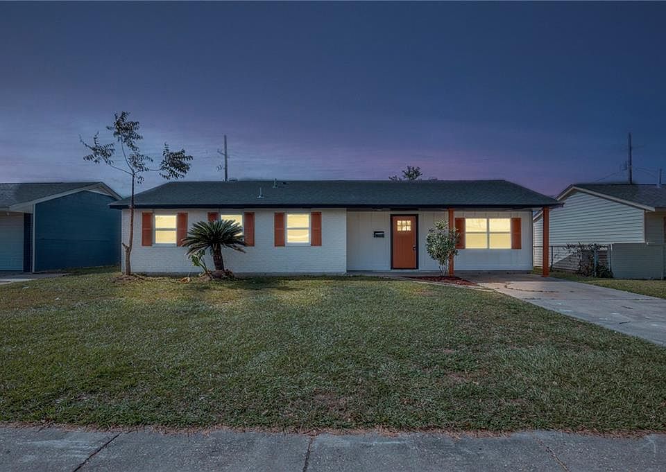 1st image of 716 Madewood Dr