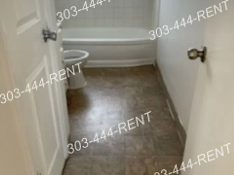 7960 & 7966 Patricia Dr — Photo 10