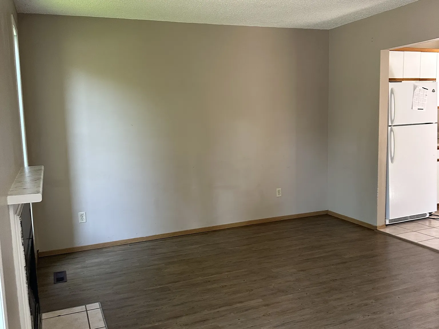 209 Thomson Ave — Photo 1