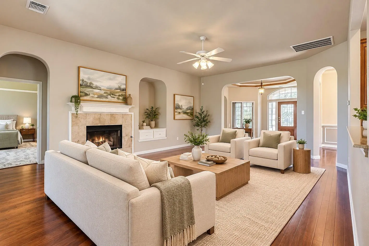 4 bed, 2.0 bath, 2456 sqft, $3,095 — Photo 4