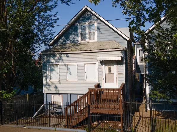 10022 S Avenue L, Chicago, IL 60617