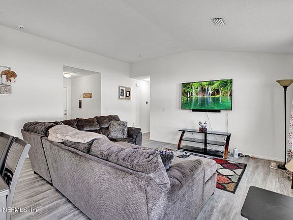 4th image of 1450 KNUDSON Drive