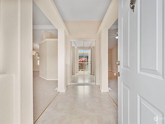 3rd image of 14727 43rd Avenue NE #61