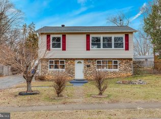 14323 Fullerton Rd, Woodbridge, VA 22193