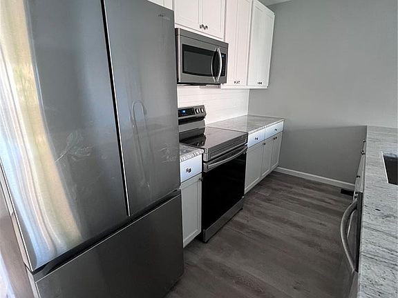 5th image of 2707 Dalton Ave