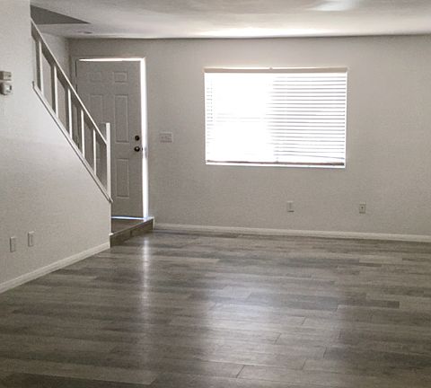 3rd image of 4128 West St #L-g