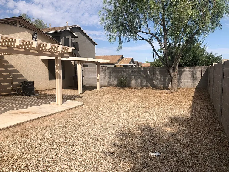 1790 E Silktassel Trl — Photo 14