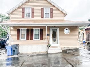 61 Railroad Ave, Plainfield, CT 06374