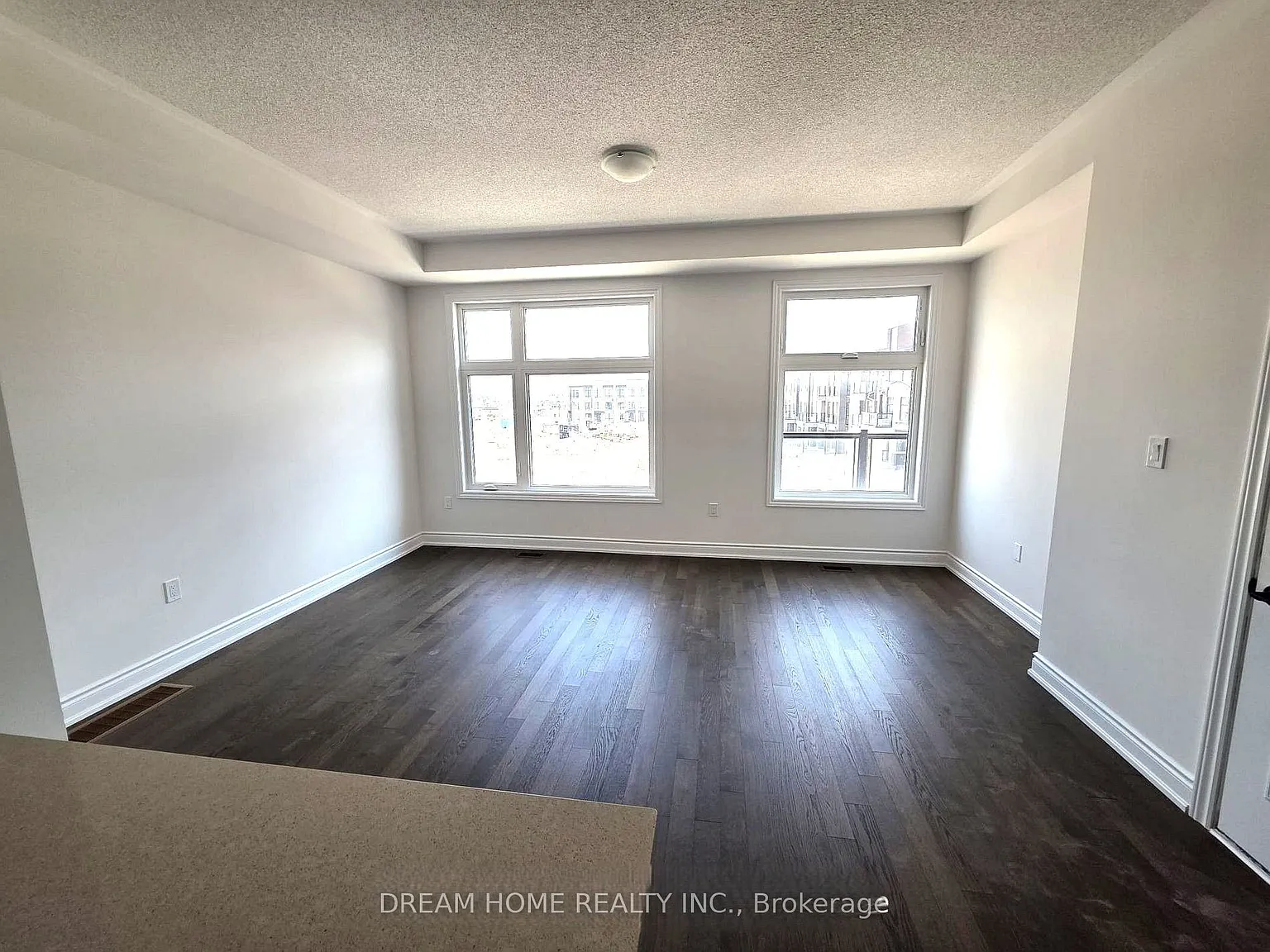 3 bed, $3,550 — Photo 3