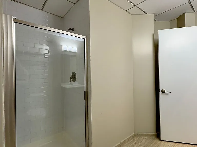 Charming 1 Bedroom/1 Bathroom Apartment Unit in Downtown Baltimore, MD! Unit 416 — Photo 126