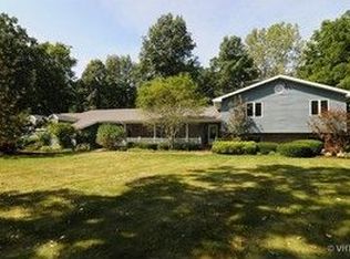 41602 N South Pedersen Dr, Antioch, IL 60002