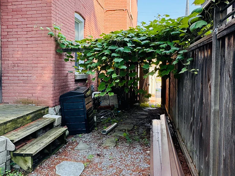 60 Herridge St — Photo 21