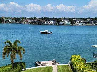 3420 Gulf Shore Blvd N APT 52, Naples, FL 34103