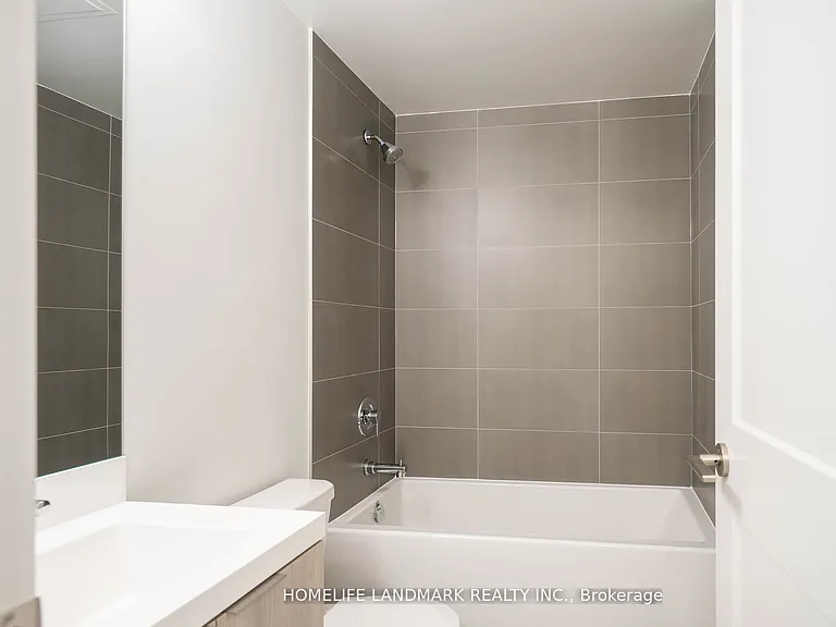 8 Widmer St #601 — Photo 4