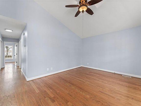 5th image of 3702 Sherbourne Ln