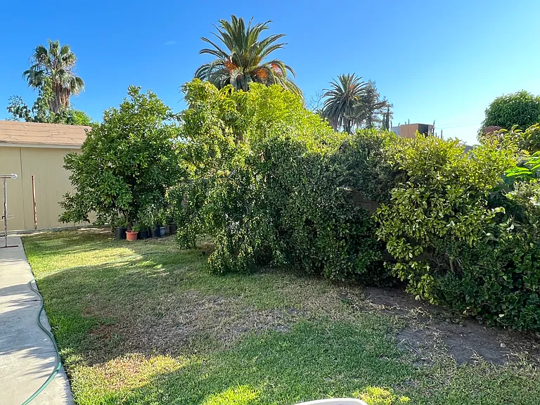 5575 1/2 Angelus Ave — Photo 28