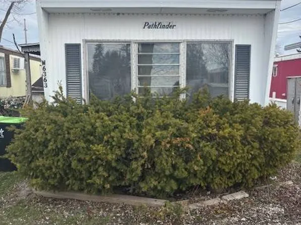 W 6384 Oakwood Dr #31, Fond Du Lac, WI 54937