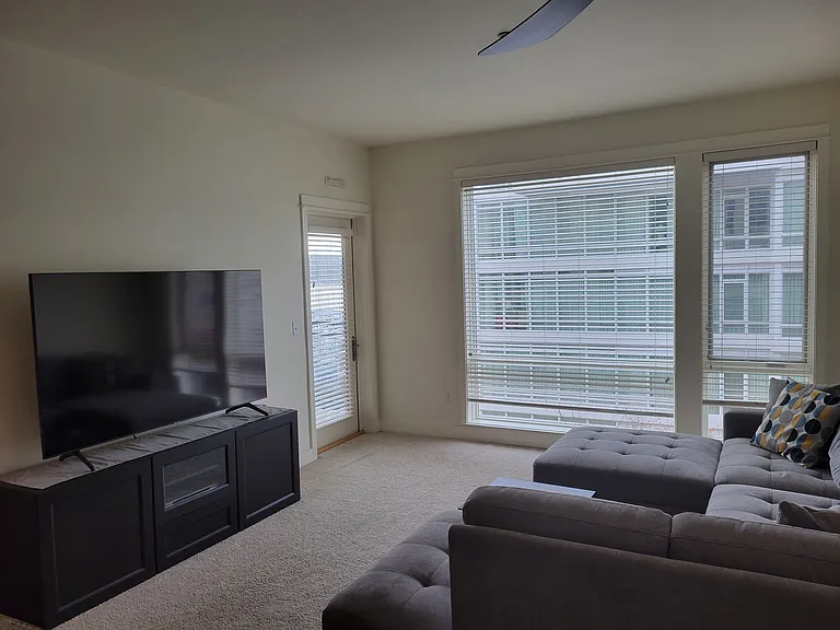400 Washington Ave #310 — Photo 8