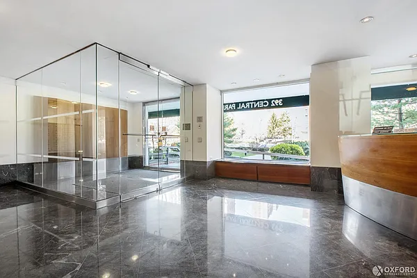 Rented by Oxford Property Group | media 19