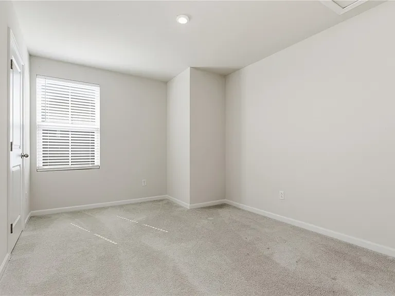309 Arden Dr — Photo 26