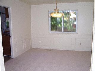 3rd image of 3528 Eastbourne Dr