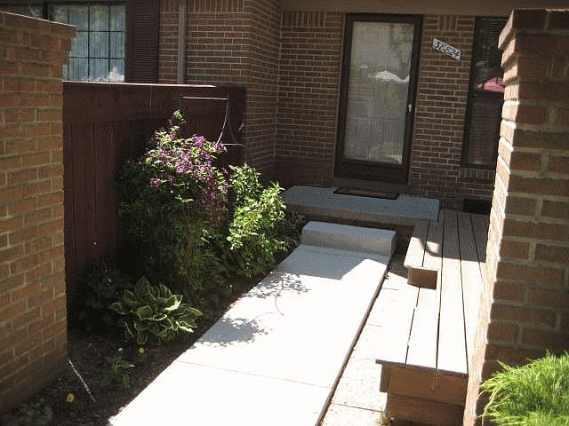 1st image of 38824 Country Cir