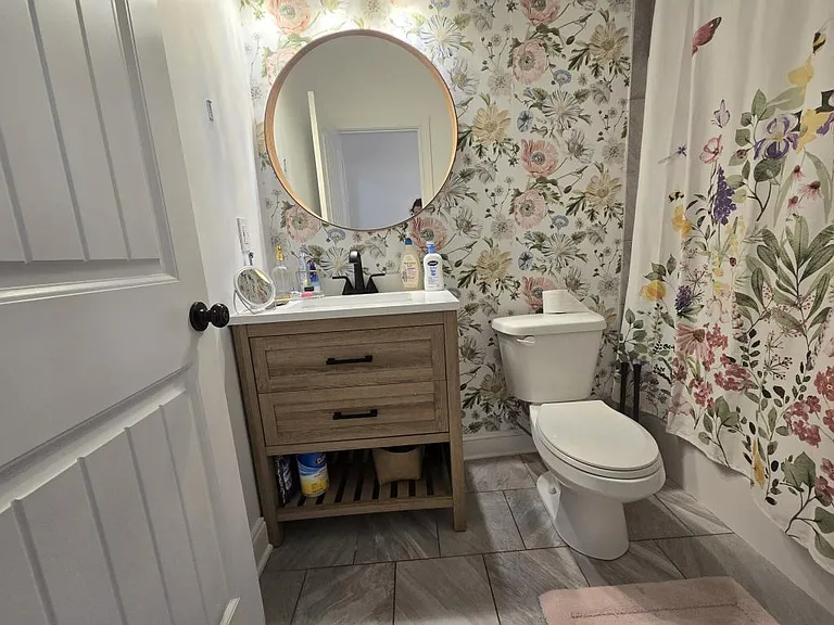 425 Veronica Ct — Photo 25
