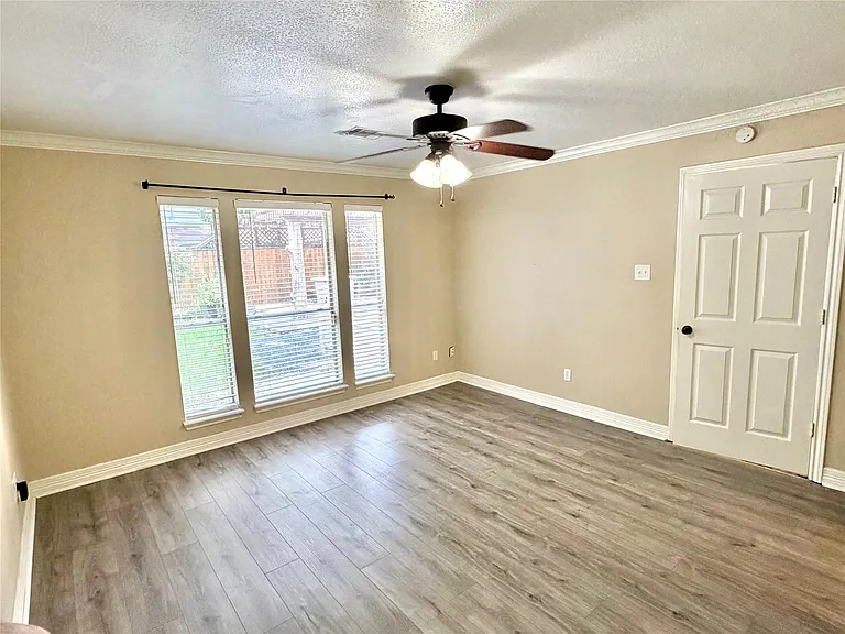 1741 Fay Dr — Photo 4