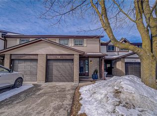 46 Cedarwoods Cres #6, Kitchener, ON