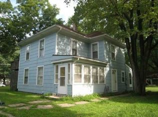 426 Laramie St, Manhattan, KS 66502