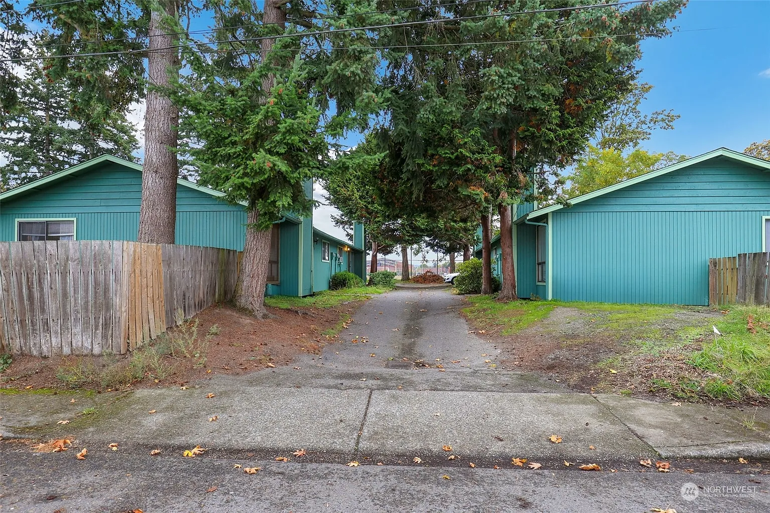 526 7th Street NE photo 1