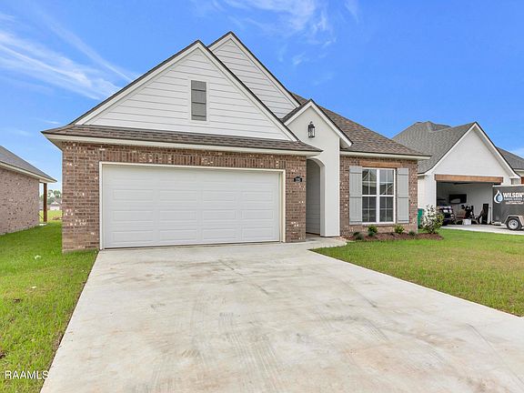5th image of 125 Earls Ct