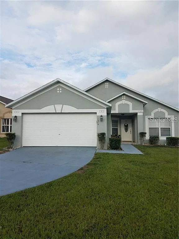 1 bed, 1.0 bath, 550 sqft, $890 — Photo 1