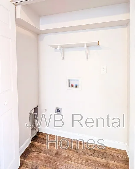 73 W 5th St — Photo 12