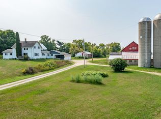 E7051 Little Creek Rd, Manawa, WI 54949