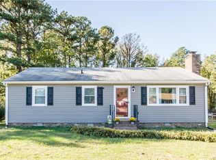 8408 Firethorne Ln, North Chesterfield, VA 23237