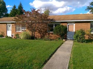 13 Ray Rd, Shelby, OH 44875