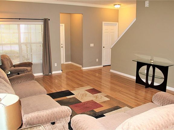 4th image of 12533 Streamdale Dr